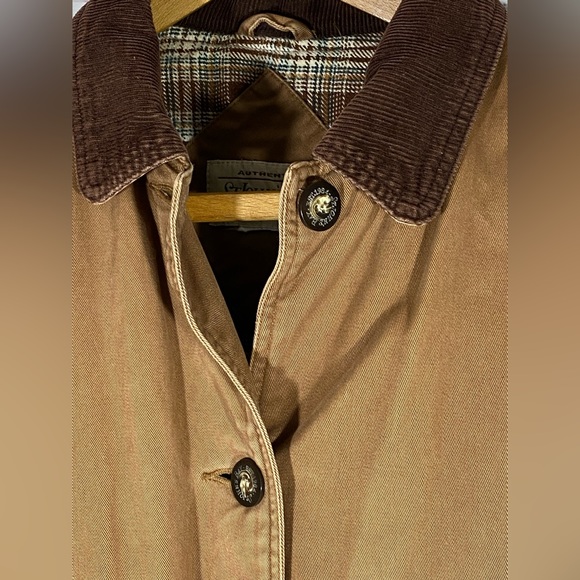 St Johns Bay Womens Medium Barn Jacket Chore Coat Tan Brown Plaid Flannel Lined - Picture 5 of 14